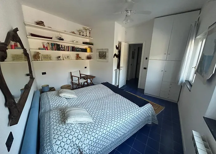 Renata - Amazing Sea View, Garden, Terrrace Apartment Monterosso al Mare