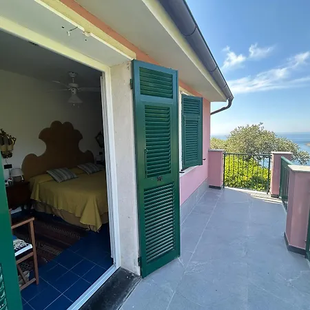 Renata - Amazing Sea View Garden Terrrace Apartment